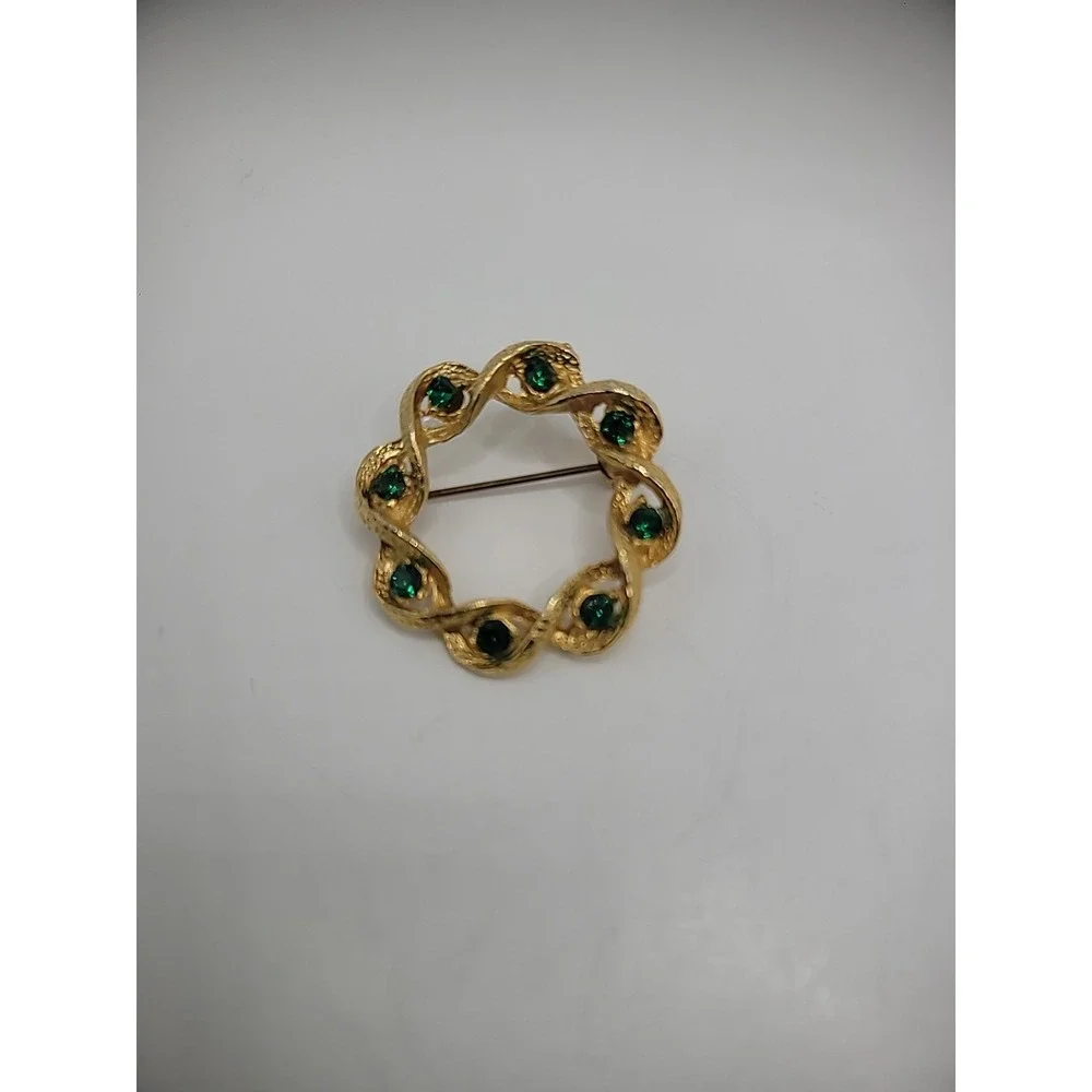 Vintage Brooch Pin Gold Tone Green Crystals Round Twist Embossed Jewelry Costume